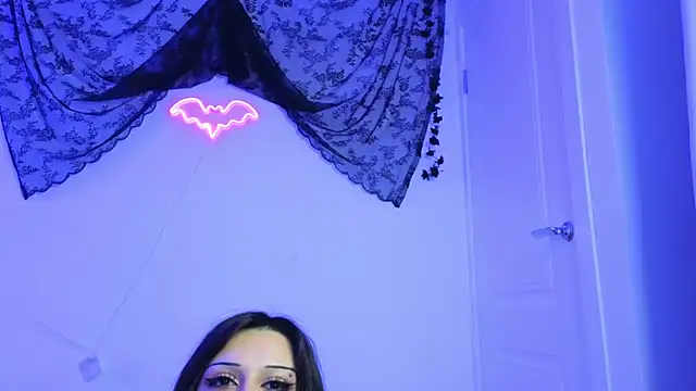 LilithMadden webcam