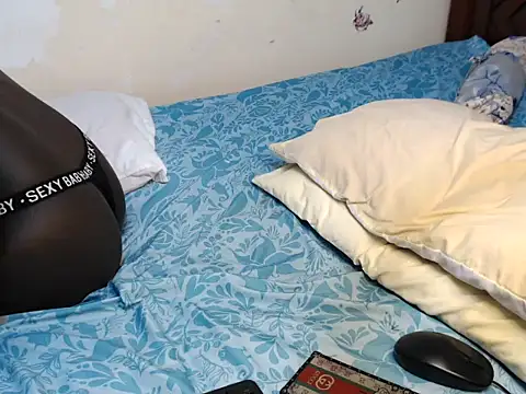 pinkeie_ webcam