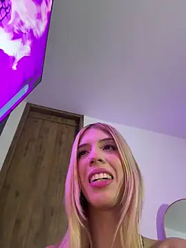 Courtney_gonet webcam