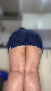 Chloee_Peach webcam