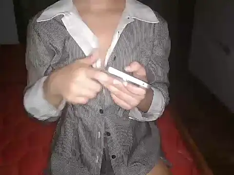 urvashi_rai webcam