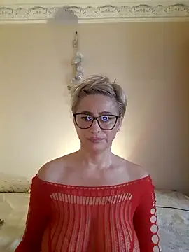 LunaBlaise webcam
