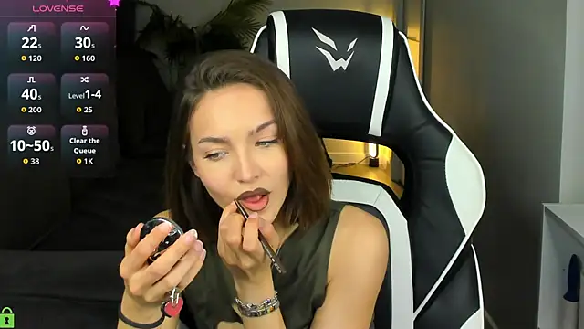 Leslie_Scott webcam