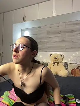 martiniiselenna (F young) - Show dirty panties