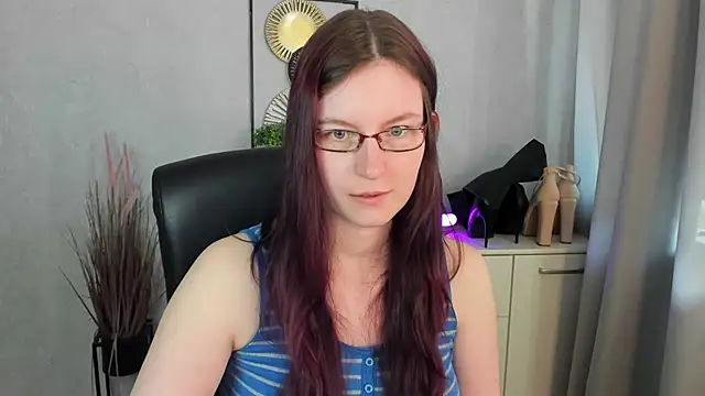 emmaxDelight webcam