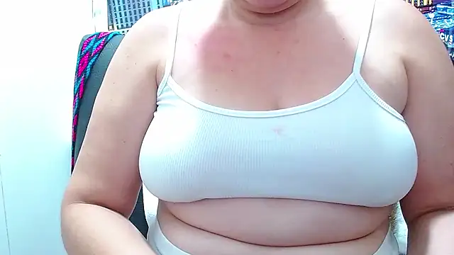 tila_nastyy webcam