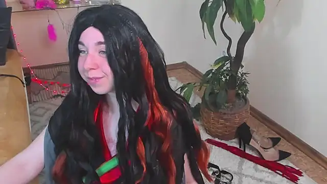 alexxisskky (F teen) - Punish the bad elf!😏💕
