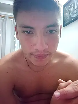 santy_baby22 (M twink) - Paja al aire libre