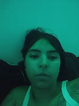 Amarantha_222 webcam