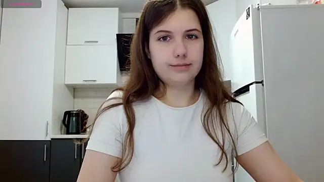 saymeow_ (F young) - take off shorts