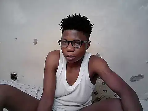 May_lady webcam