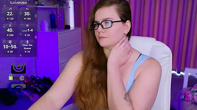 KellyKleine webcam