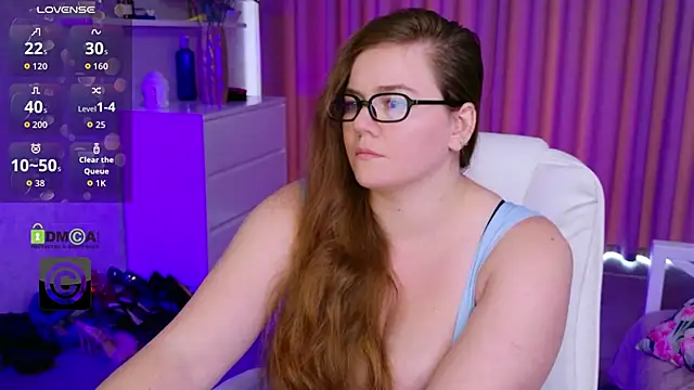 KellyKleine webcam