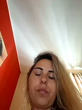 Emilyvuxa webcam