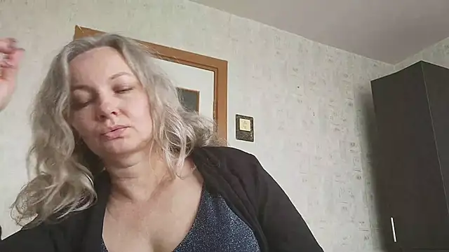 EdithManning webcam