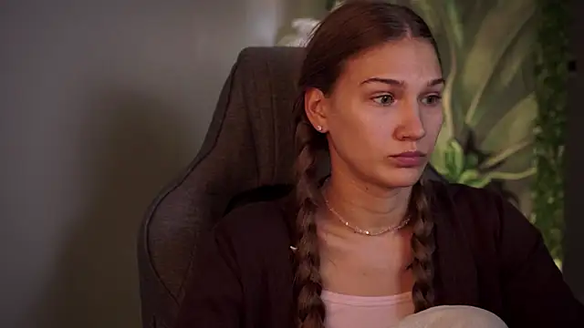 Sweet_Emilya webcam
