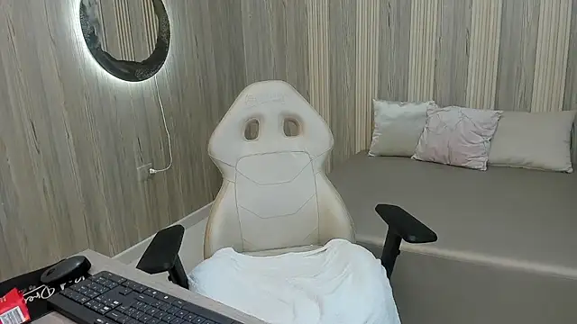 Katy_Curvyy webcam