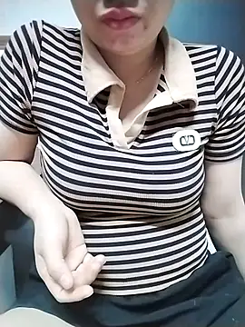 Girl_lovebaby webcam