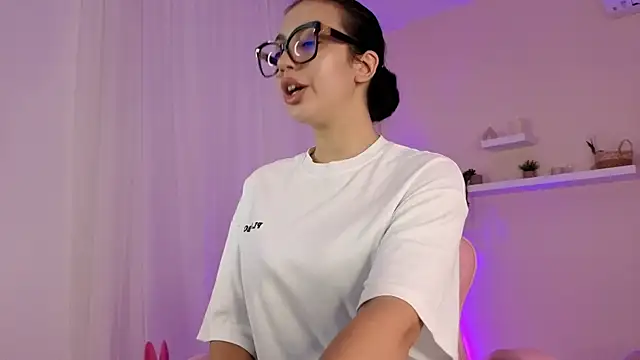 BetsyGonzale webcam