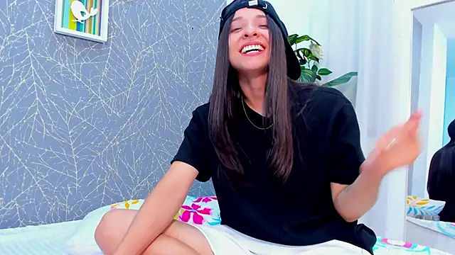 ViictoriiaSaenz webcam