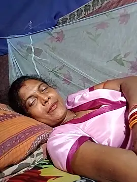 Savita992 webcam