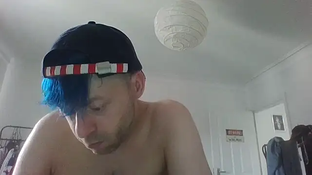 DelayedAnalog720 webcam