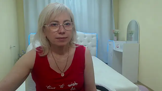 LaurenWishy webcam