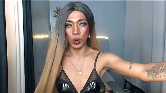 TsBlackHORSECOCKcalix webcam