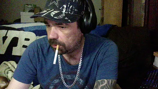 KinkyTOMan webcam