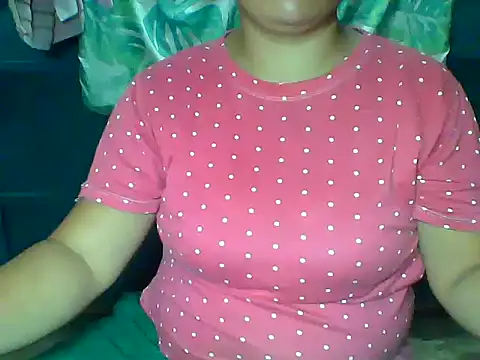 MommyKaye30 webcam