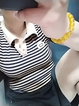 Girl_lovebaby webcam