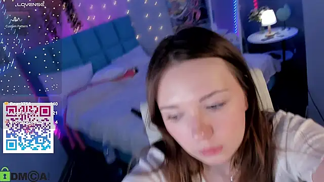 boozekirs_ (F teen) - tit massage under top