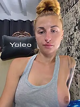 kylie_blck webcam
