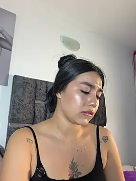 Natasharuso webcam