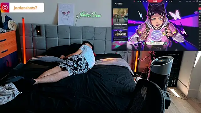 JordanShow webcam