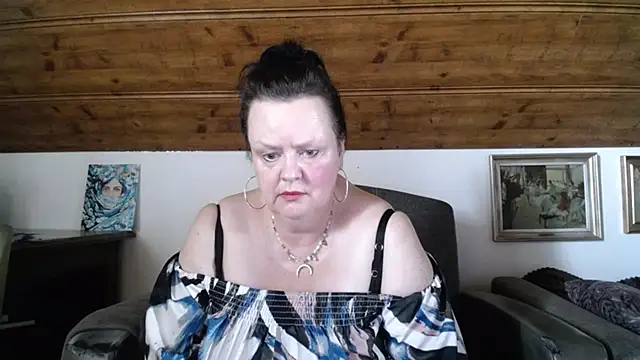 TiffanyMature webcam