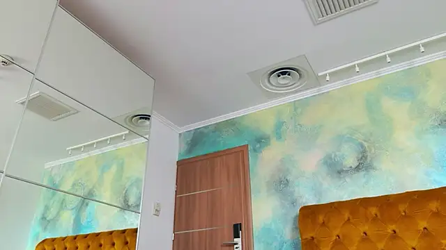 christahot webcam
