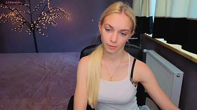 SonnySofia webcam