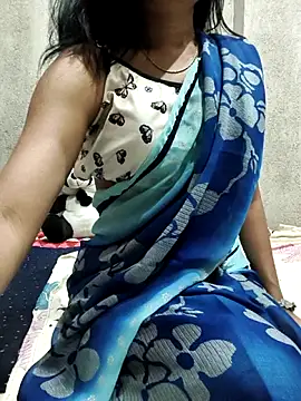 Shanaya_001 webcam