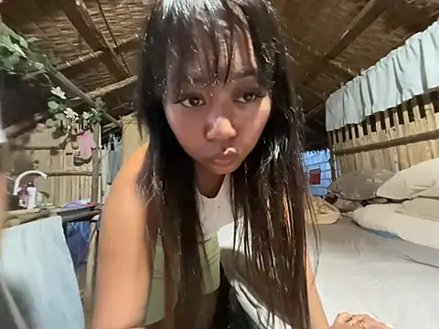 Juliet_official_pro webcam
