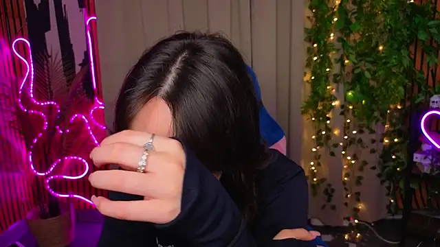 CrystalRyan webcam