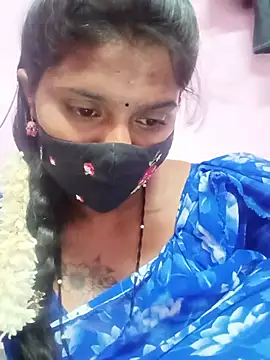 CuteDevilAnu webcam
