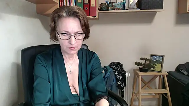 katemodel webcam