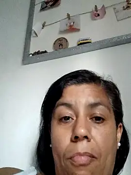Molly_newman6 live sex cam