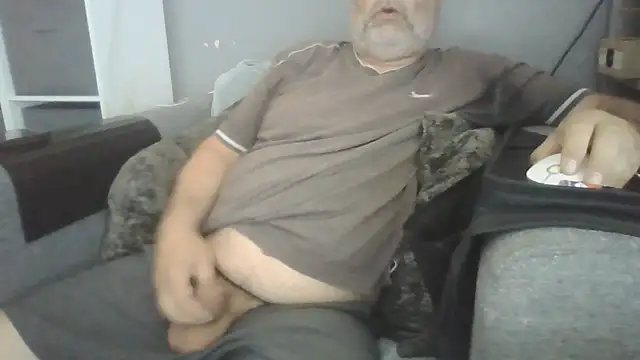 Naturistmale45 webcam