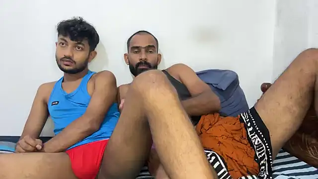 DesiDaddyandSon webcam