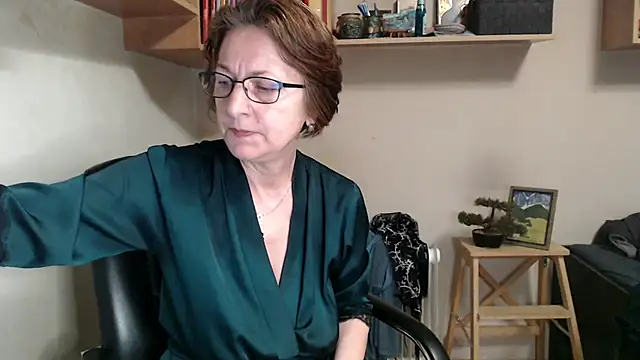 katemodel webcam