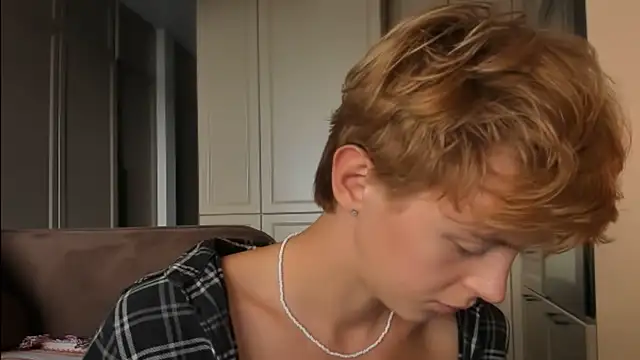 angelAndyy webcam