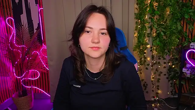 CrystalRyan webcam