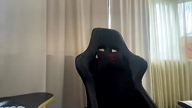 Sunshine_Kira webcam